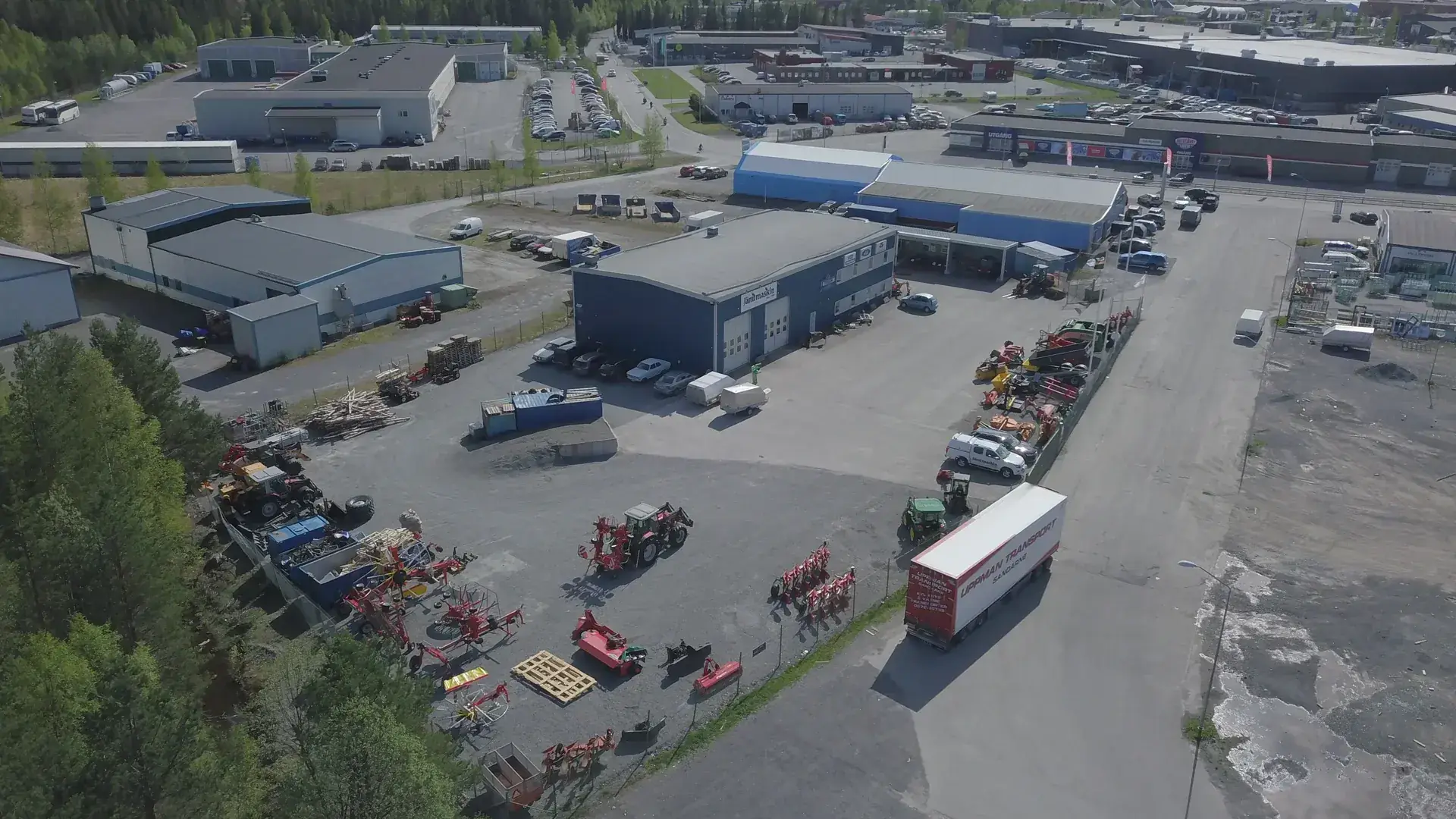 Flygbild över Jämtmaskins anläggning på Speditörvägen i Östersund